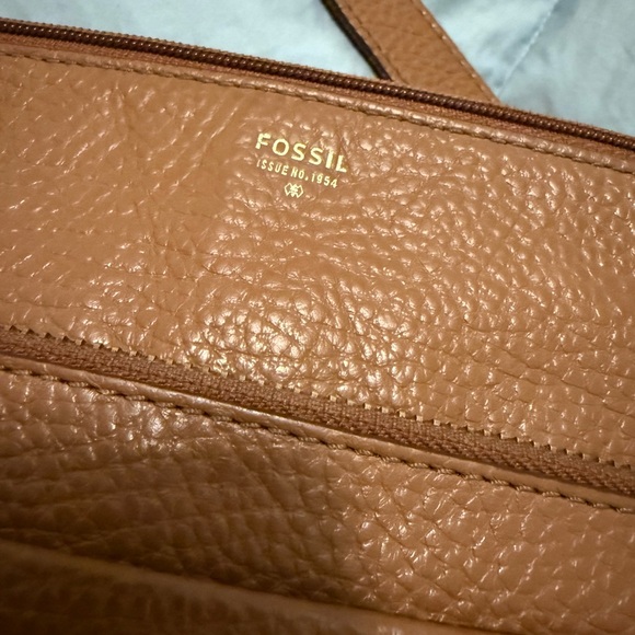 Fossil Brown Leather Crossbody Bag - Picture 2 of 10